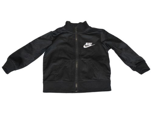 Nike, Emblémás melegítőfelső