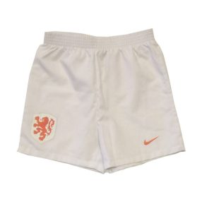 Nike, Oroszlános rövidnadrág