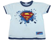 George, Superman póló