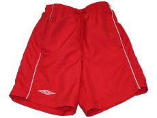 Umbro, Piros rövidnadrág