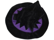 Tesco, Boszorkány sapka