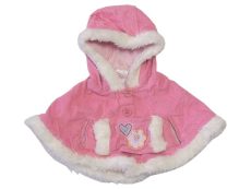 Hímzett, kordbársony, kapucnis pelerin