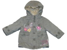 Cherokee, Feliratos, átmeneti kabát