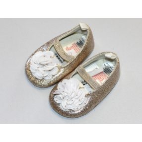 Primark, Virágrátétes, aranyszínű, puhatalpú cipő