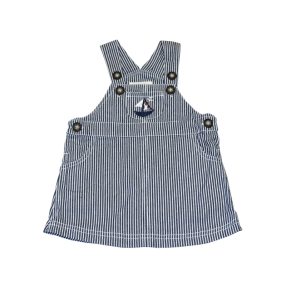 Jojo Mamam Bébé, Hajós, csíkos kötényruha